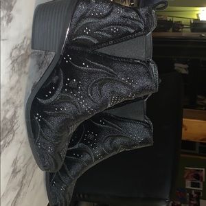 Black Velvet Chelsea Boots